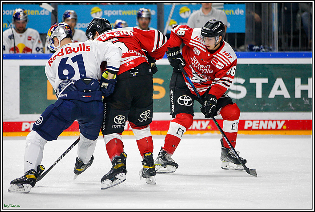 PENNY DEL; Koelner Haie- Red BUll Muenchen; Koeln, 08.11.2022